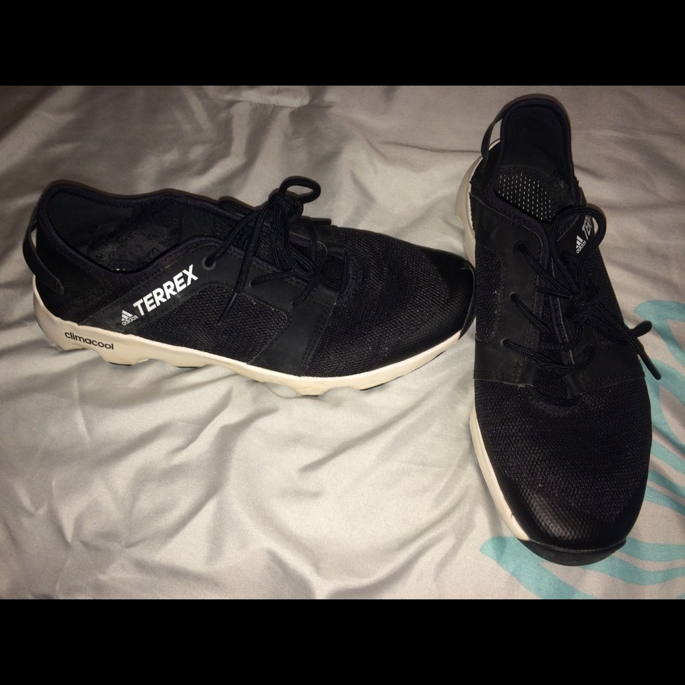 Adidas Terrex sz 9.5